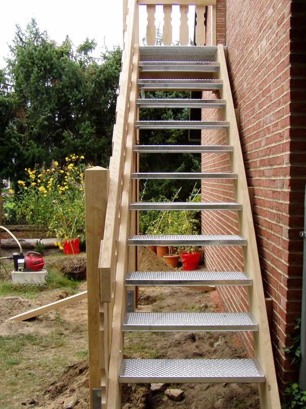 Außentreppe Eiche Variante 2